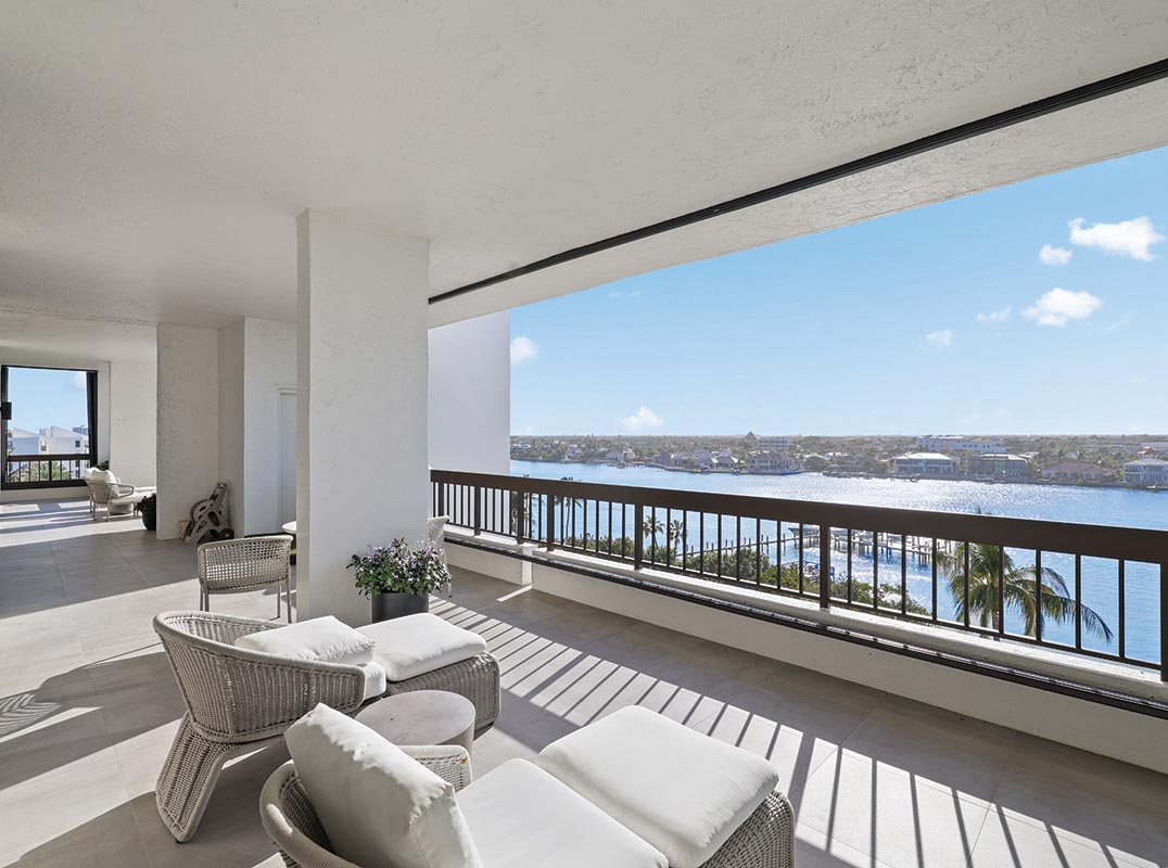 Double Penthouse on Exclusive Jupiter Island